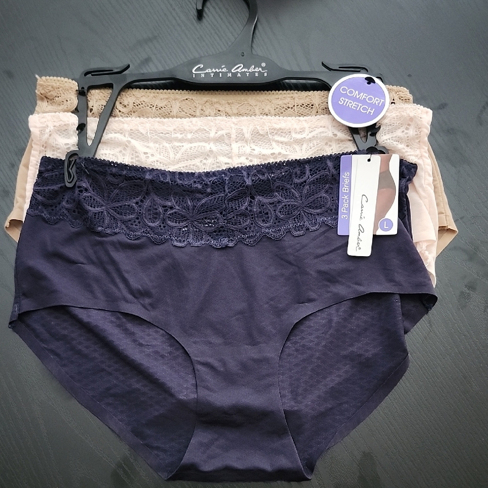 Carrie Amber Lace Trim Panties - Navy and Beige